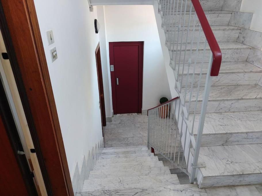 شقة La Casa Di Cri فياريجيو المظهر الخارجي الصورة