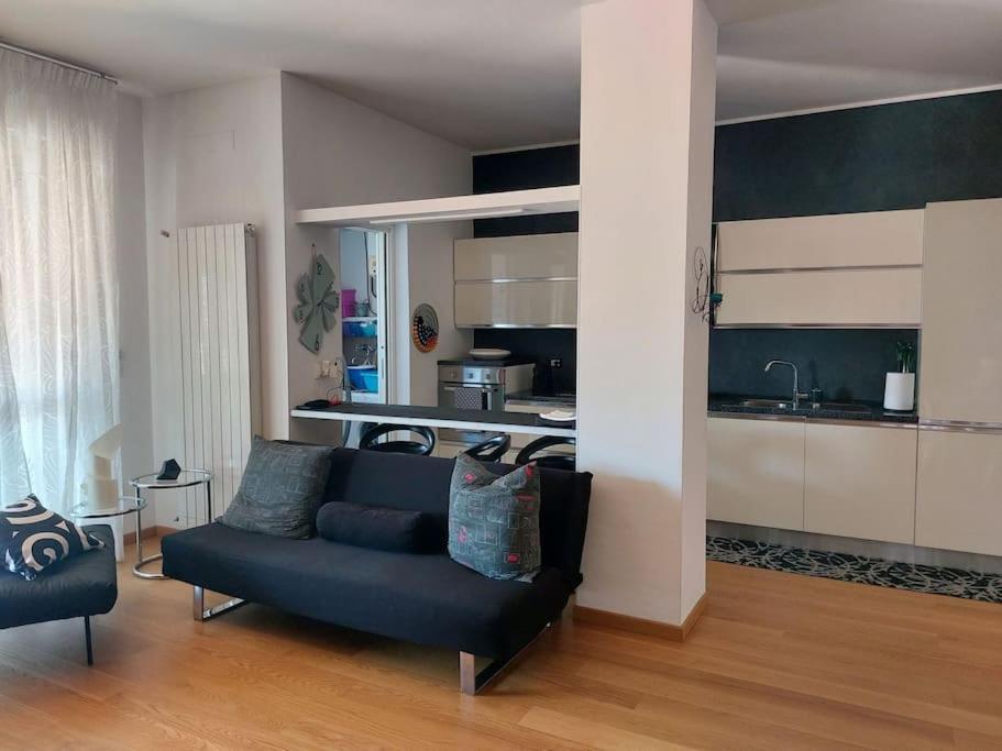 شقة La Casa Di Cri فياريجيو المظهر الخارجي الصورة